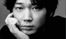 娱乐圈内人真实爆料,揭秘明星真实生活与幕后故事