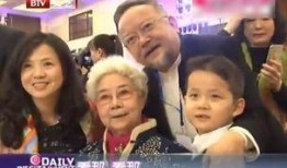 王刚爆料儿子视频,揭秘星二代日常